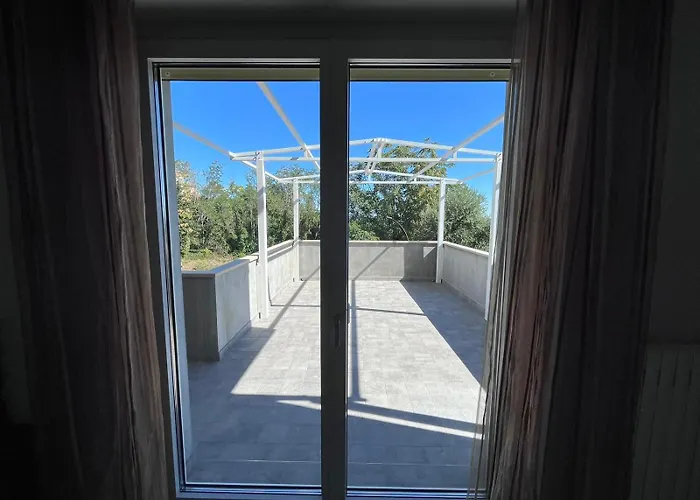 Cloe Di Angela Libertini