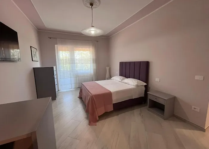 Cloe Di Angela Libertini 3*